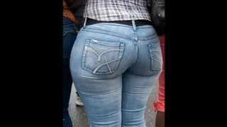 Huge Ass In Tight Jeans - Milf in tight jeans Porn and Sex Videos - XXNX